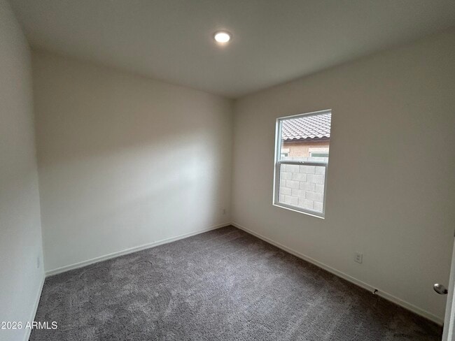 Building Photo - 20120 W Palo Verde Dr