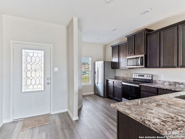 Building Photo - 6550 Underwood Way