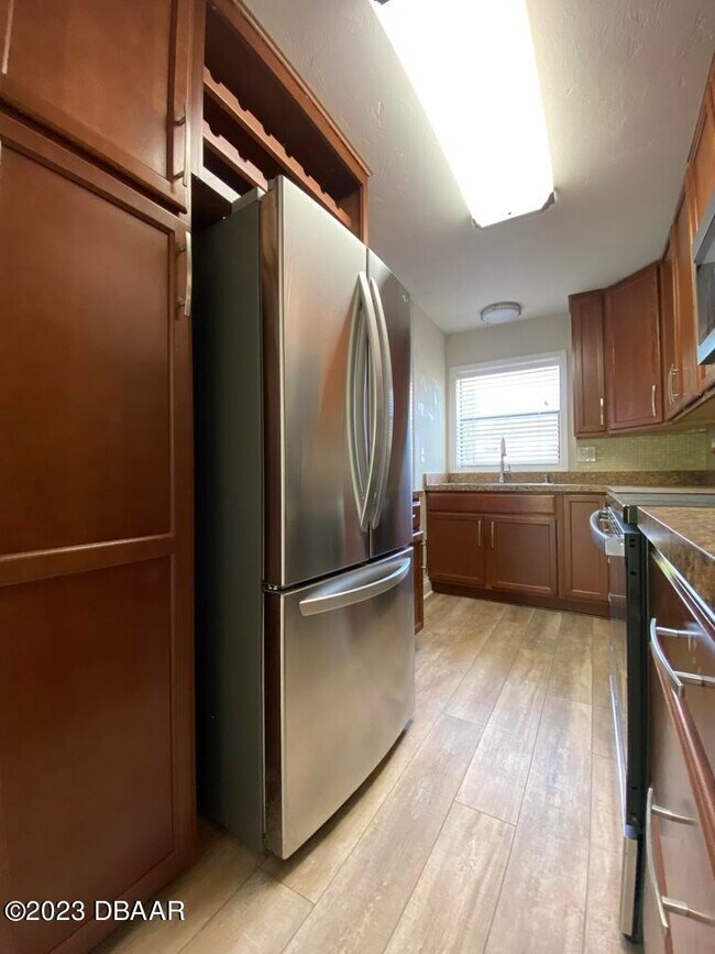 Building Photo - 65 Seton Trail