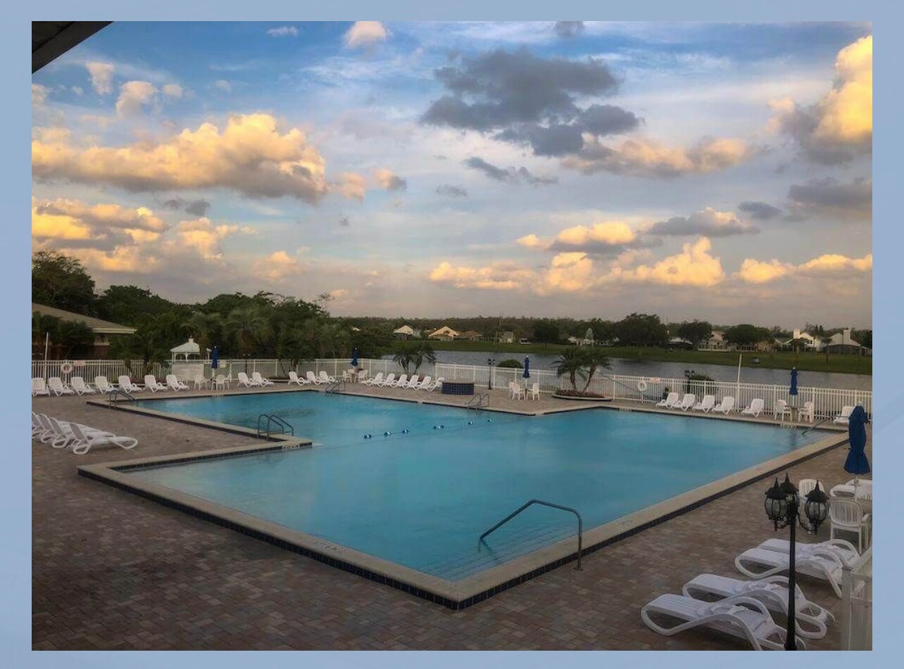 Clubhouse Olympic Size Pool - 3828 Southpointe Dr