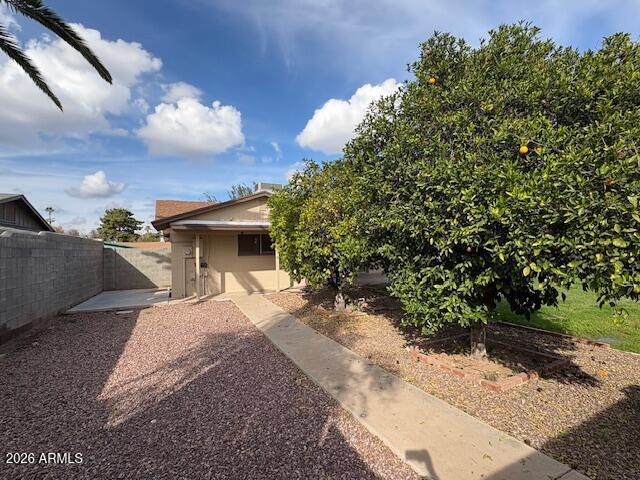 Building Photo - 1915 E Gemini Dr