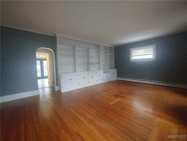 Building Photo - 120 Chestnut St