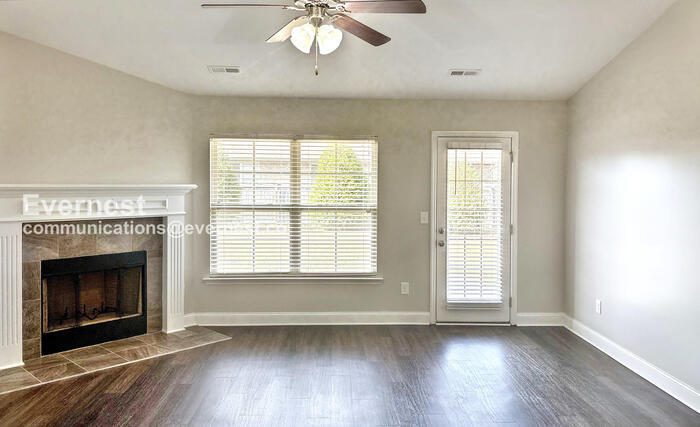 Building Photo - 648 Piney Woods Rd