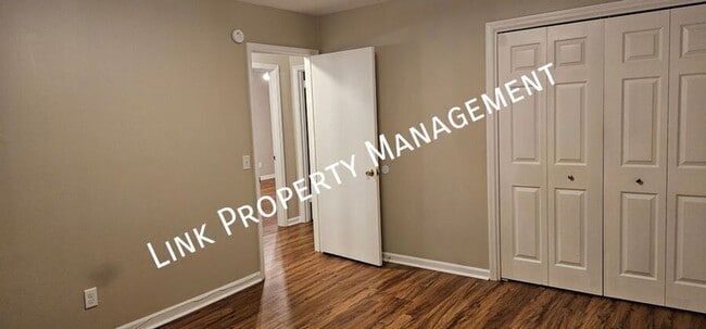 Building Photo - 7183 Holland Ln