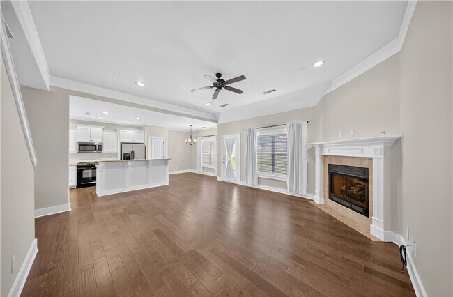 Building Photo - 1221 Chancery Ln