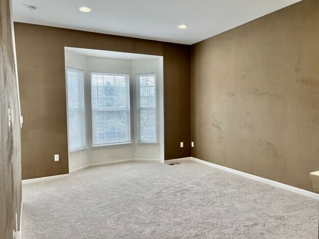 Building Photo - 44744 Gwinnett Loop
