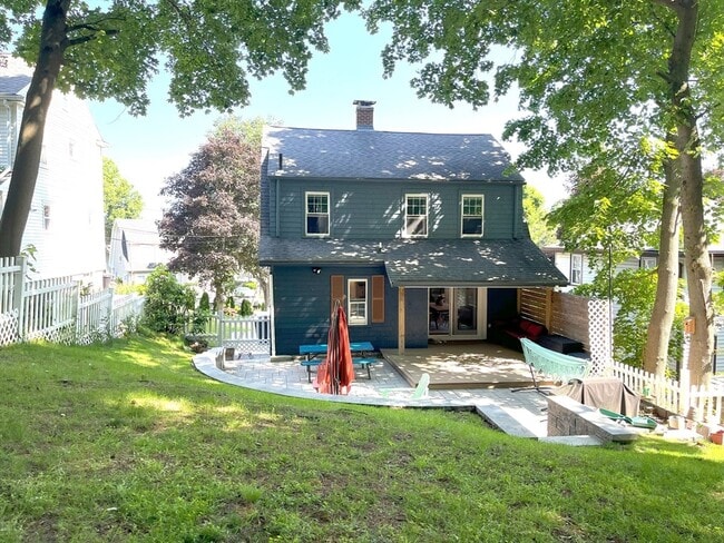 Primary Photo - 30 Hillside Ave