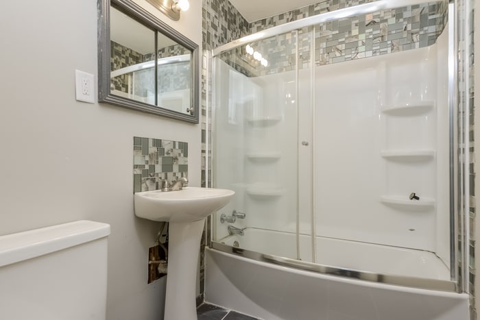 Building Photo - 111 N Gilbert St