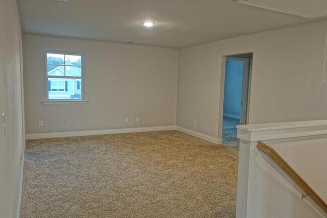 Building Photo - 4216 Textile Ln