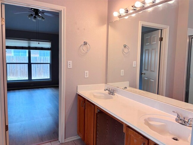 Building Photo - 14901 Sand Dollar Ct