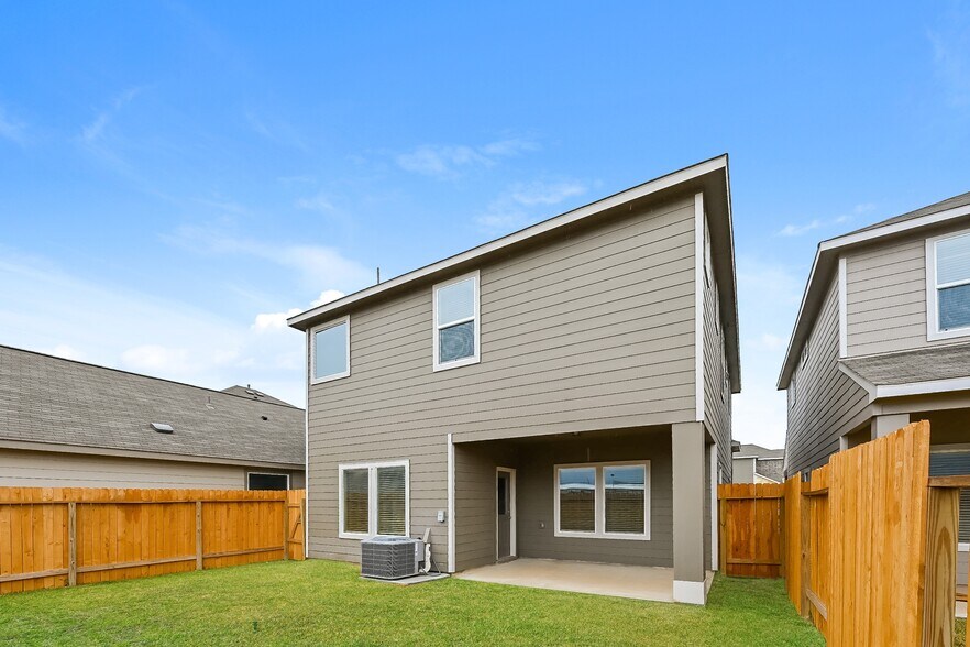 Building Photo - 21343 Cypress Conifer Dr