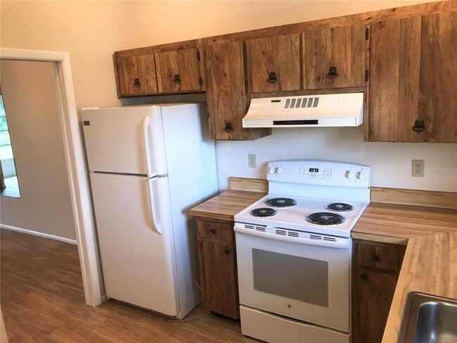 Building Photo - 3705 34th Ave Dr W