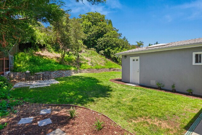 Building Photo - Welcome to your rare gem, dream home in Clairemont, San Diego!