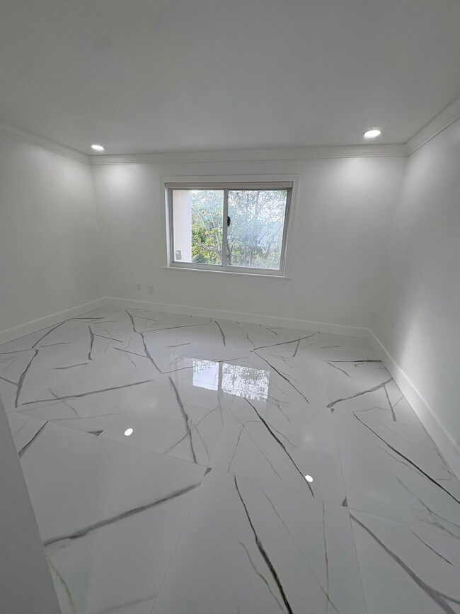 Building Photo - 7707 Camino Real