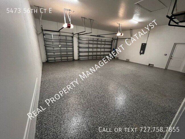 Building Photo - 5473 56th Ct E