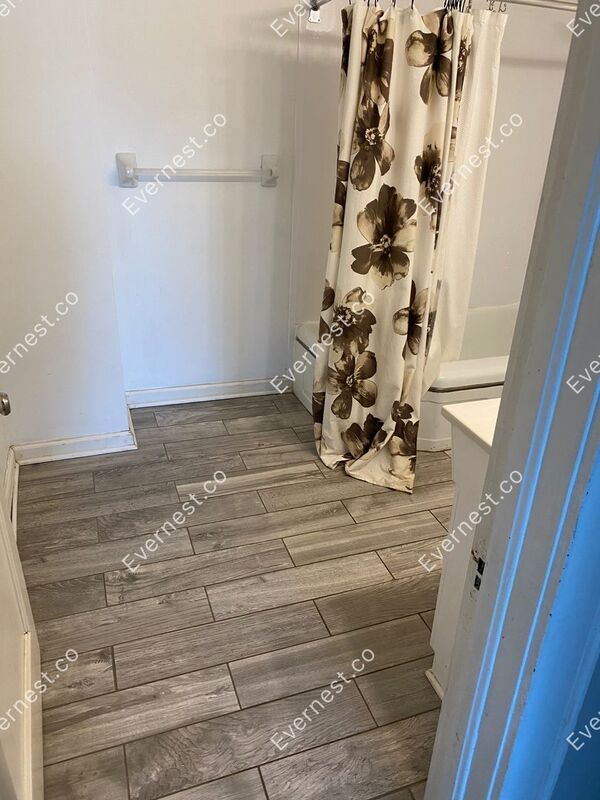 Building Photo - 4308 Francis St