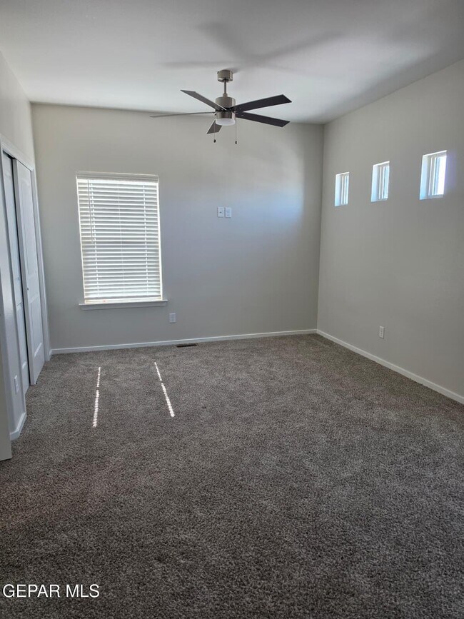 Building Photo - 12603 Amesbury Dr