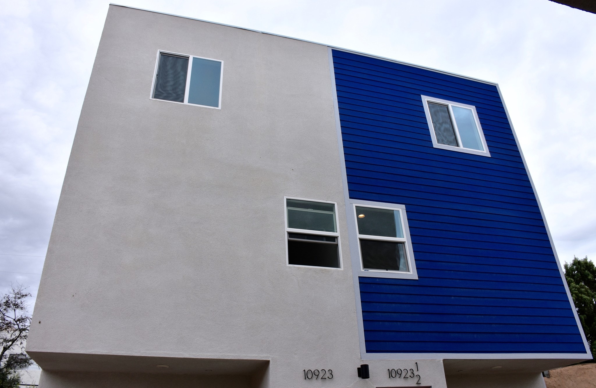 new and fresh - 10923 Hesby St