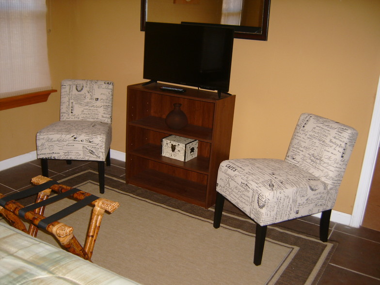 Master Bedroom - 13801 Pierres Ct