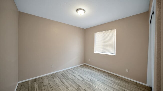 Building Photo - 3591 S Harrison Shadow Way