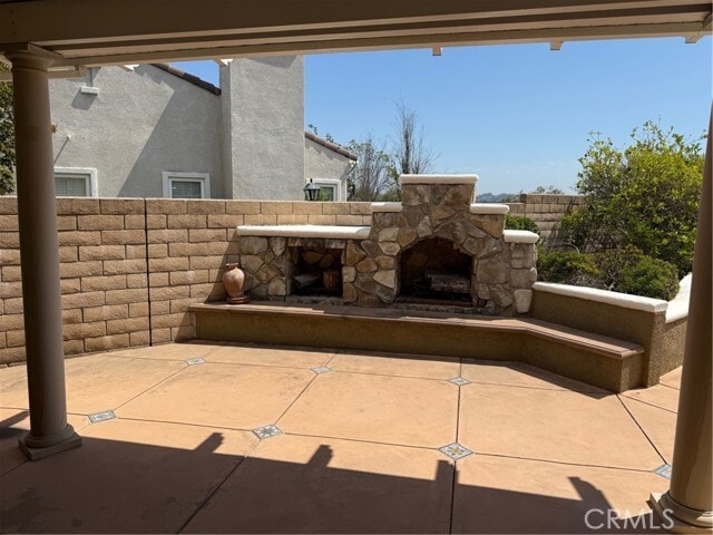 Building Photo - 2540 N San Miguel Dr