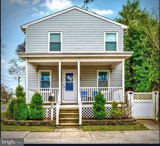 Building Photo - 53 Gridley St