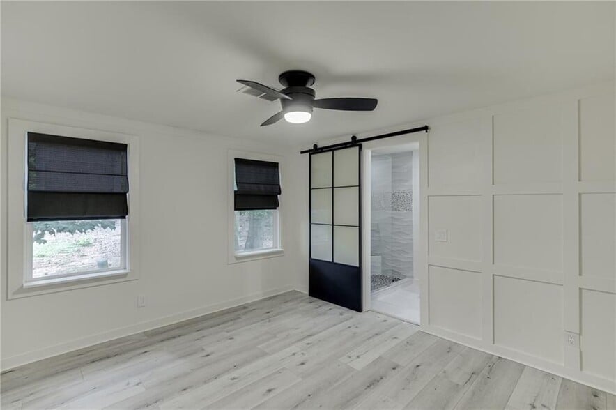 Building Photo - 3685 Fir Dr