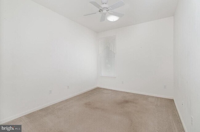 Building Photo - 660 Springhouse Ln