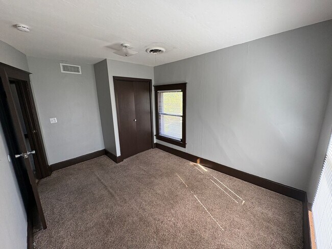 Building Photo - 2963 Dudley St