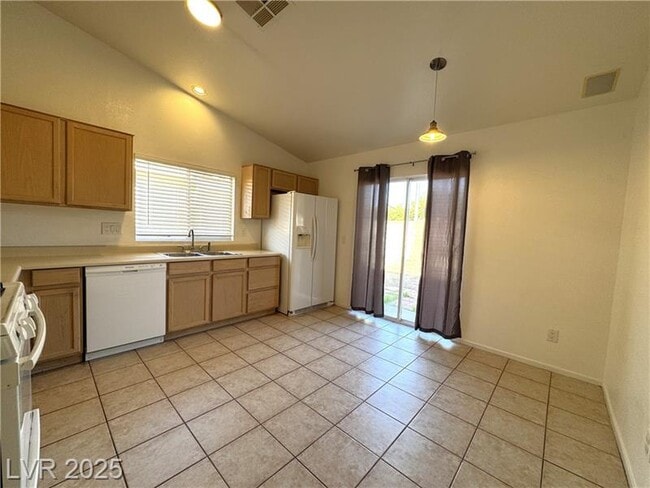 Building Photo - 4408 Ivory Jade Ave