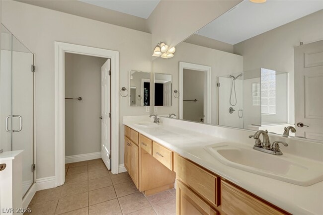 Building Photo - 2149 Sentito Cir