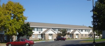 Apartments - Hickory Drive and Pinecrest Apartments