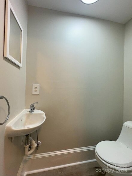 Building Photo - 430 Faison Ave