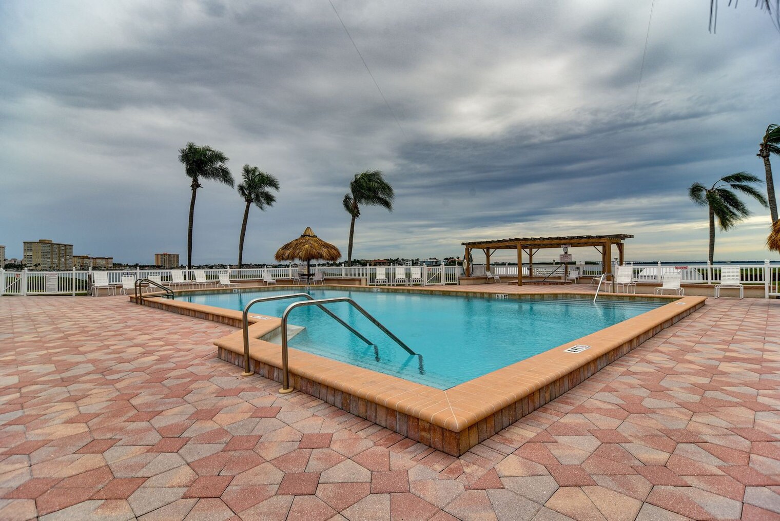 Building Photo - 6268 Palma Del Mar Blvd S