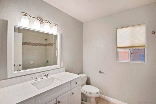 Building Photo - 4 Bed/2.5 Bath Home in Poway. Open Floor Plan, AC/Heat, W/D + Laundry Room and 3 Car Garage!