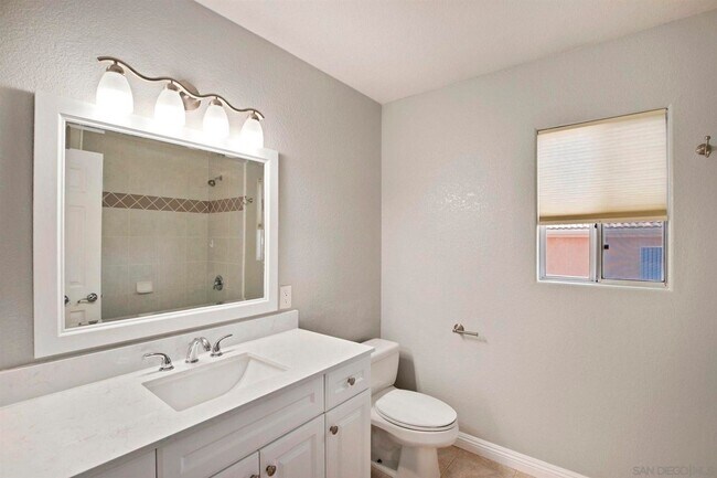 Building Photo - 4 Bedroom/2.5 Bathroom Home in Poway with ...