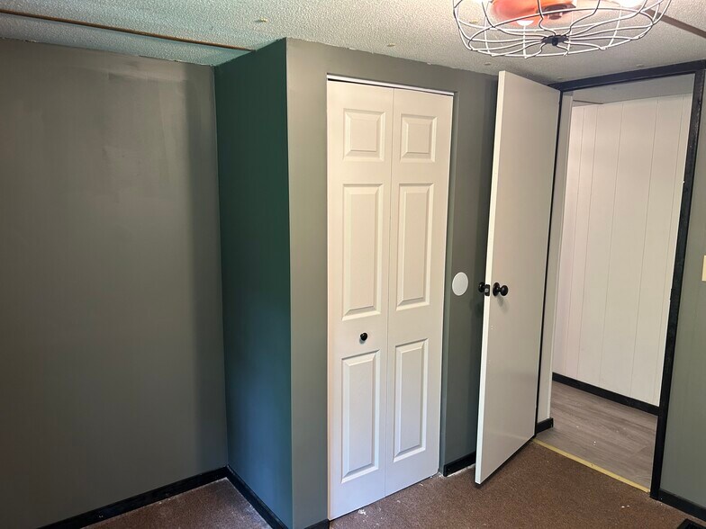 Building Photo - 7504 NY-177