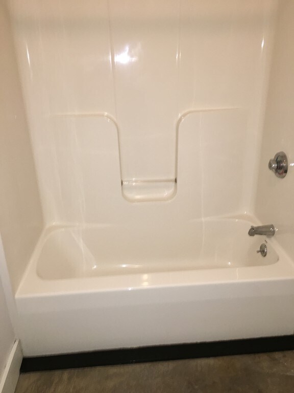 Building Photo - 21 Illinois St