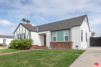 Building Photo - 3990 Degnan Blvd