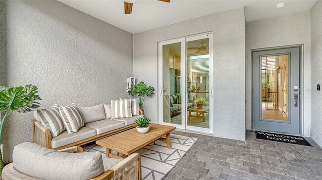 Building Photo - 12390 Wellen Golf St