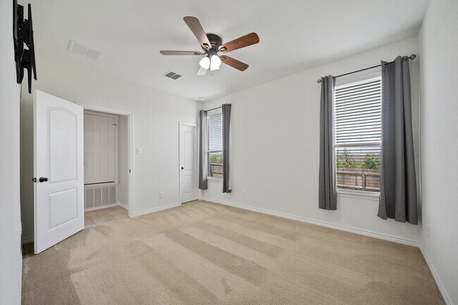 Building Photo - 4229 Gale Meadows