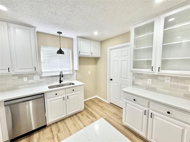 Building Photo - 204 Pear Tree Pl