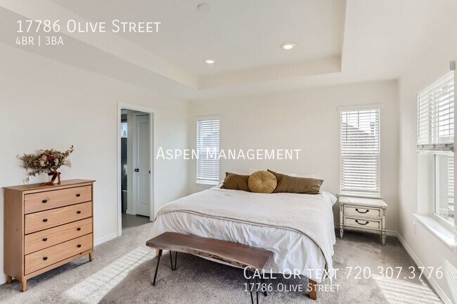 Building Photo - Bright and spacious 4BR, 3BA! Great location!