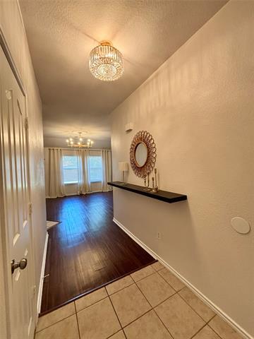 Building Photo - 1412 Santos Dr