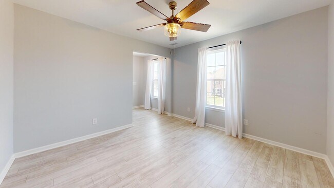 Building Photo - 10848 Tailwater St