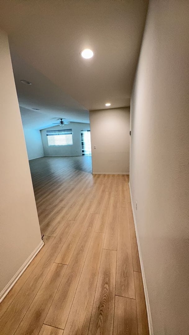 Building Photo - 4 BEDROOM, 3 BATH VICTORVILLE HOME