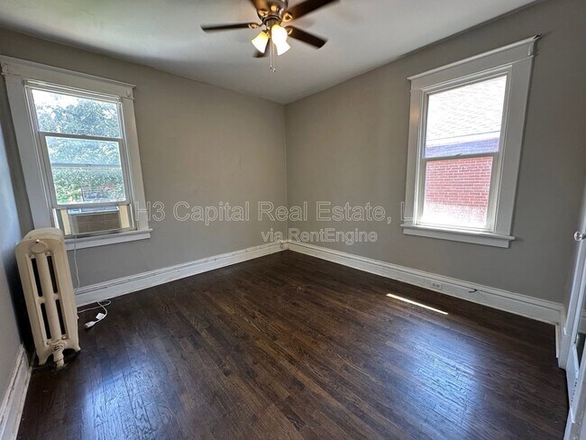 Building Photo - 6715 Bartmer Ave