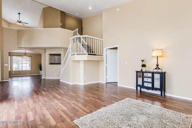 Building Photo - 3822 E Wildwood Dr