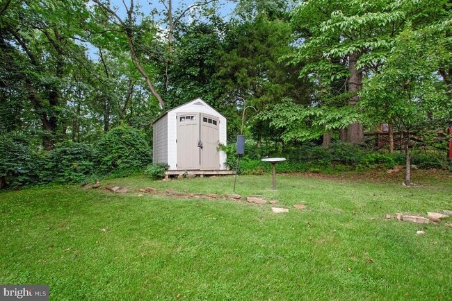 Building Photo - 6162 40 Winks Way