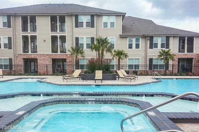Building Photo - 2 br, 2 bath Apartment - 2020 Valley View Ci